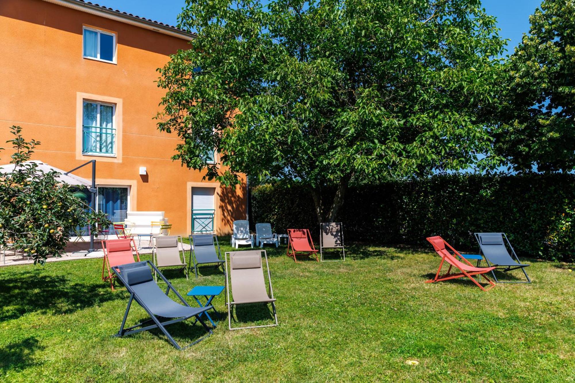 The Originals Boutique, Hotel Le Pariou, Иссуар Экстерьер фото