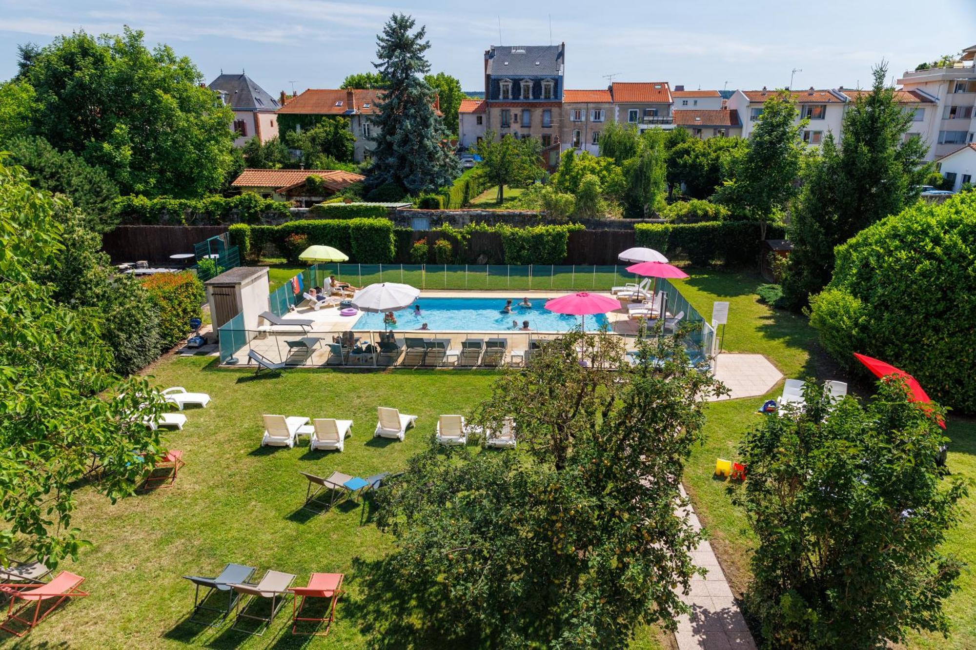 The Originals Boutique, Hotel Le Pariou, Иссуар Экстерьер фото